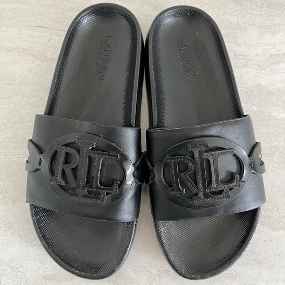 Ralph Lauren Slides - Picture 1 of 7